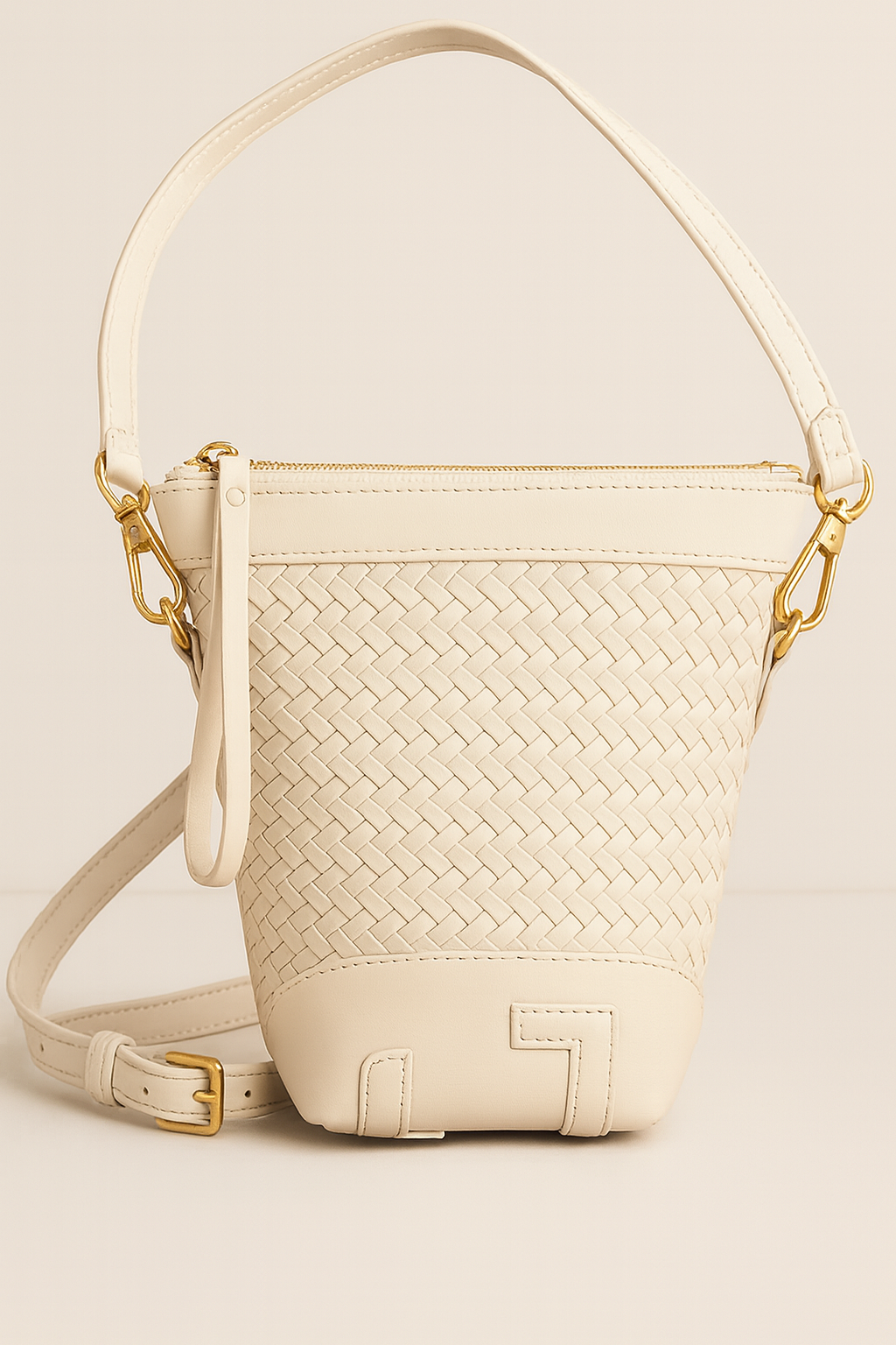 Ivory Woven Bucket Bag