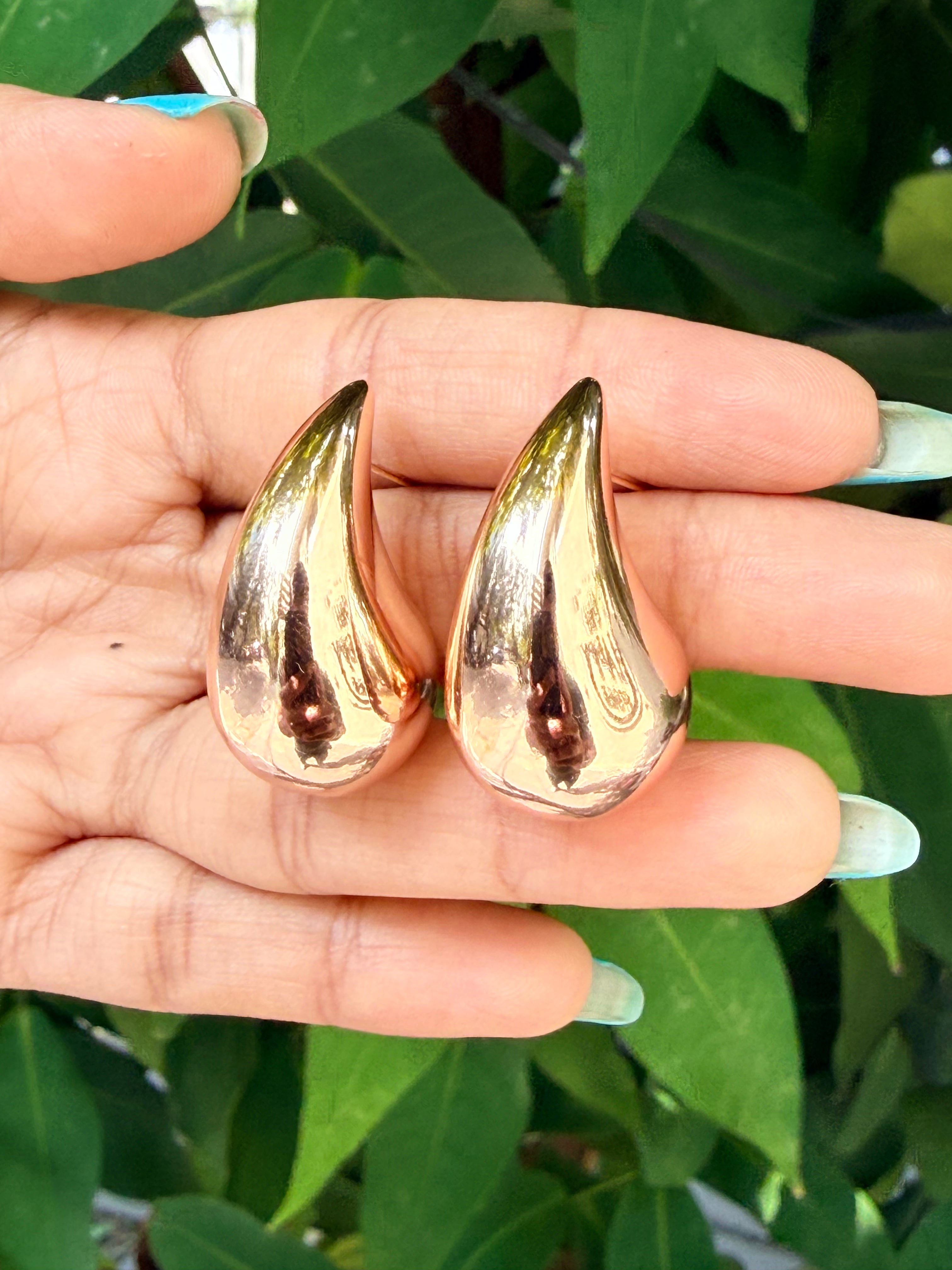 The Midas Teardrop Hoop Earrings